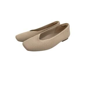 Elegant Beige Women's Flats